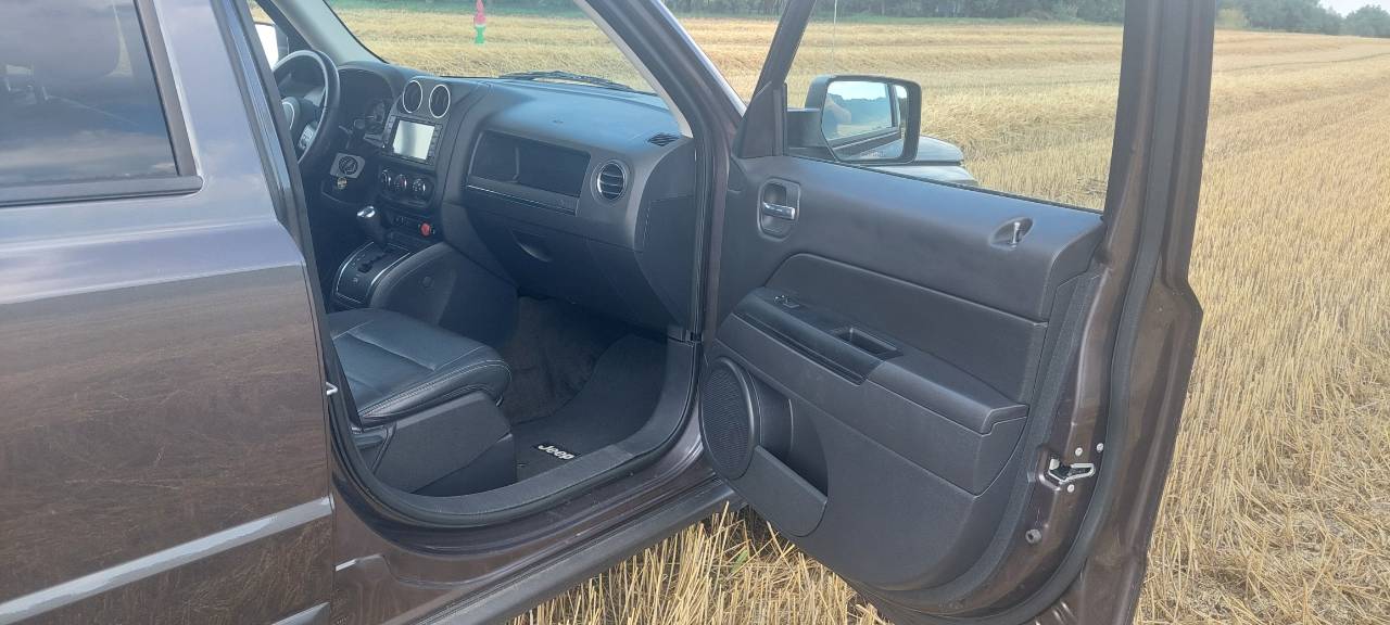 Jeep Liberty (Patriot) - фото 11