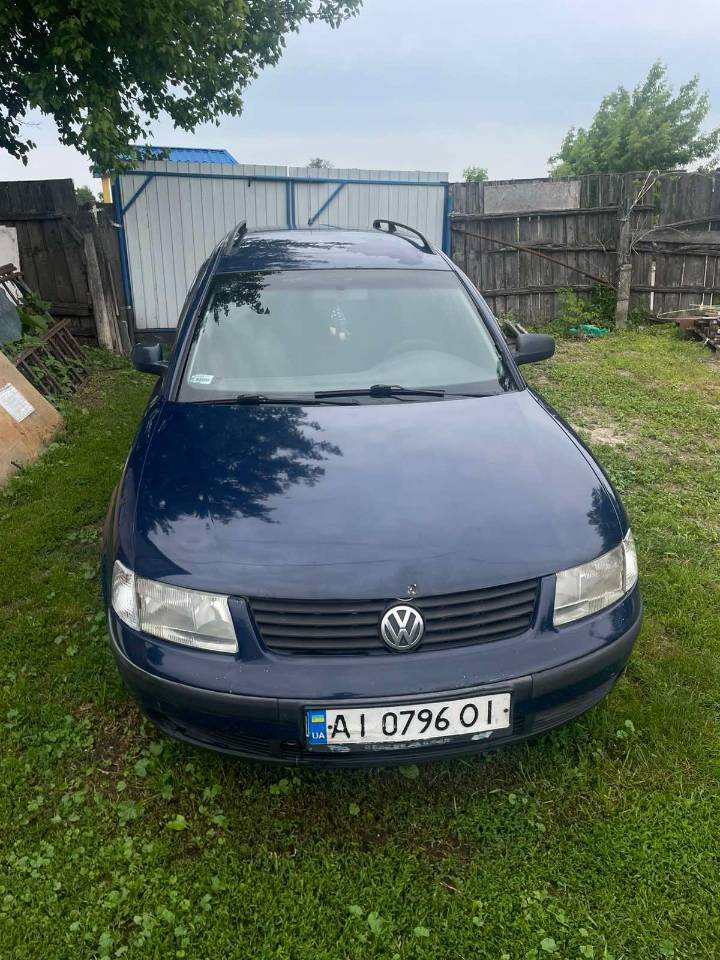 Volkswagen Passat - фото 1