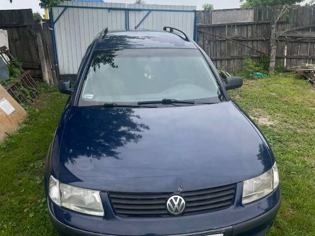Volkswagen Passat - зображення 1