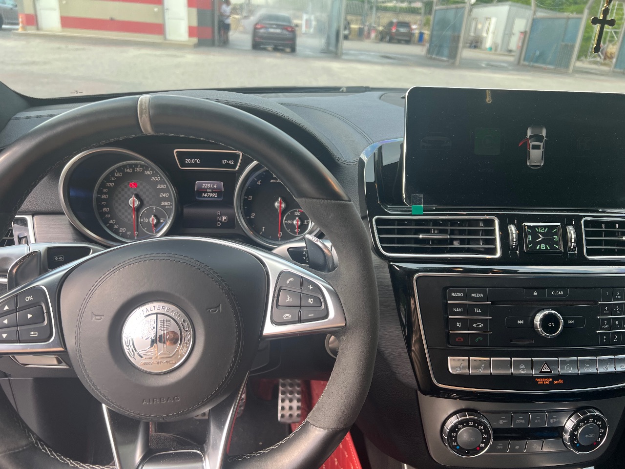 Mercedes-Benz GLE Coupe AMG - фото 25