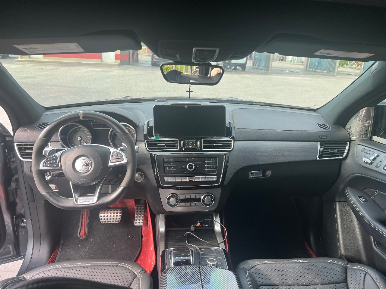 Mercedes-Benz GLE Coupe AMG - фото 29