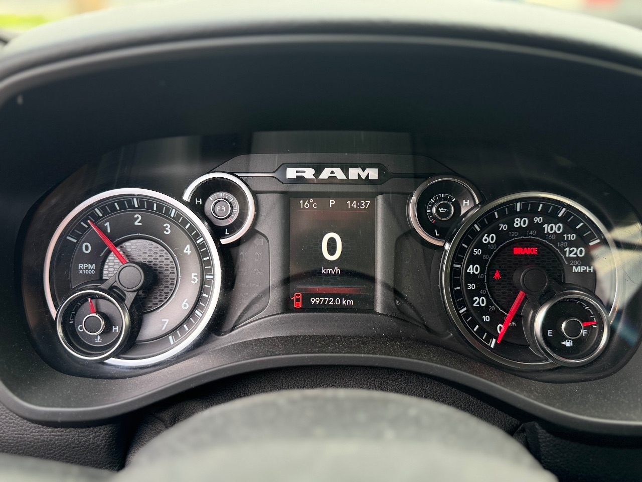 Ram 1500 - фото 10