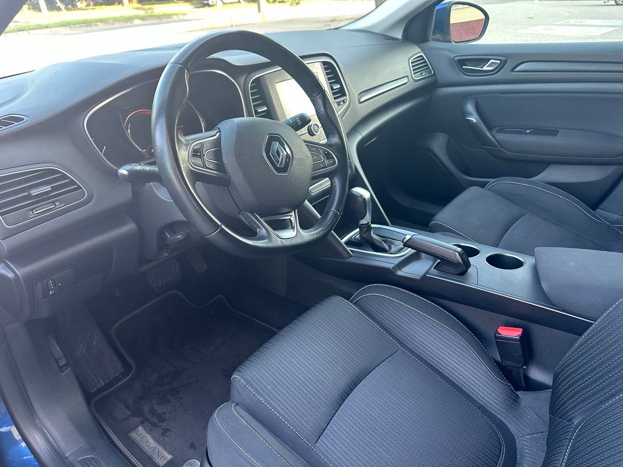 Renault Megane - фото 9