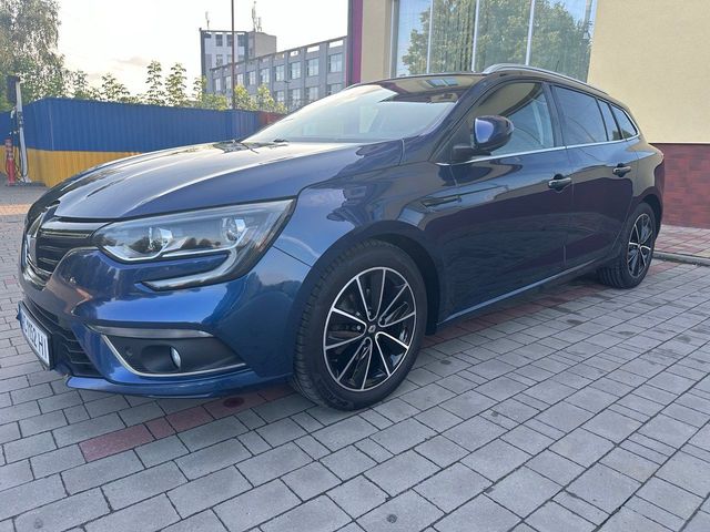 Renault Megane - фото 1