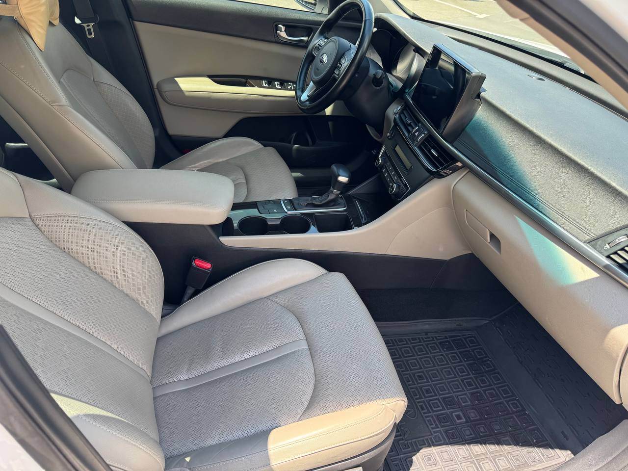 Kia Optima - фото 12