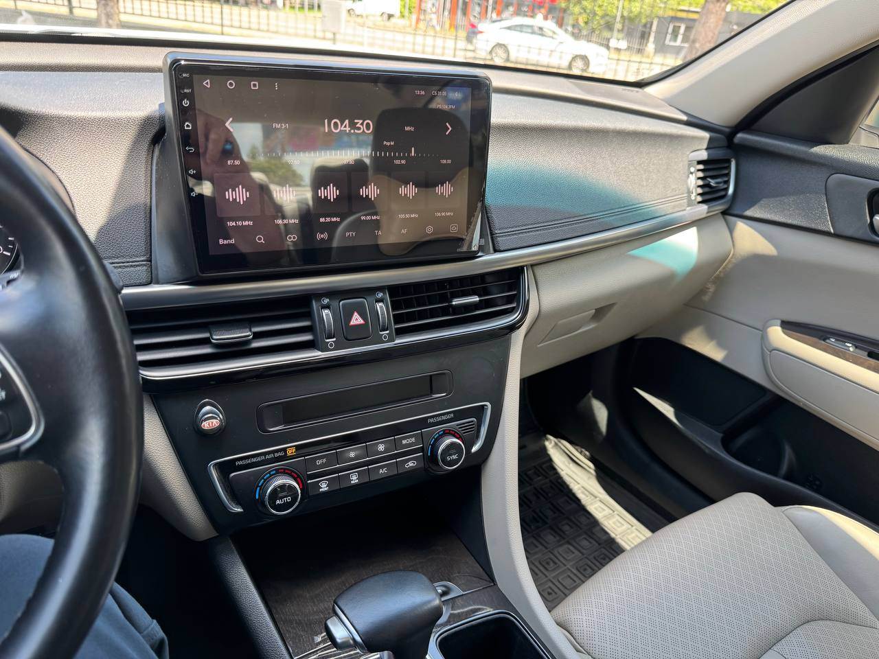 Kia Optima - фото 19