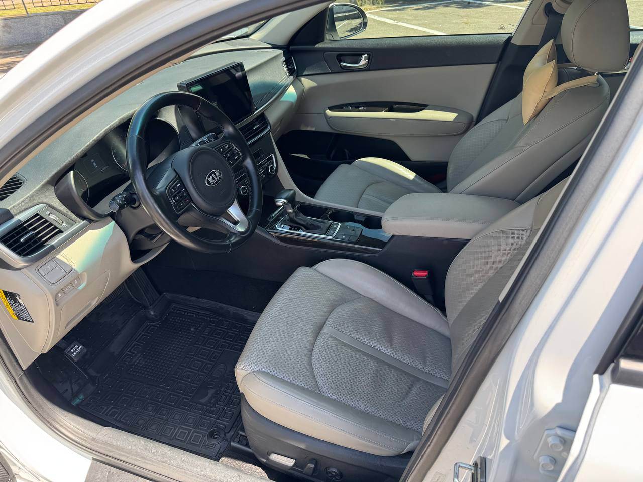 Kia Optima - фото 11