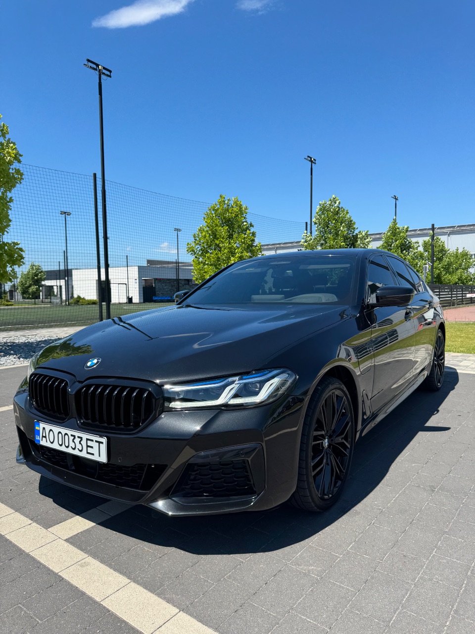 BMW 5 серії - фото 1