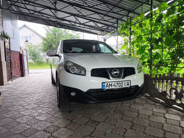 Nissan Qashqai - фото 2