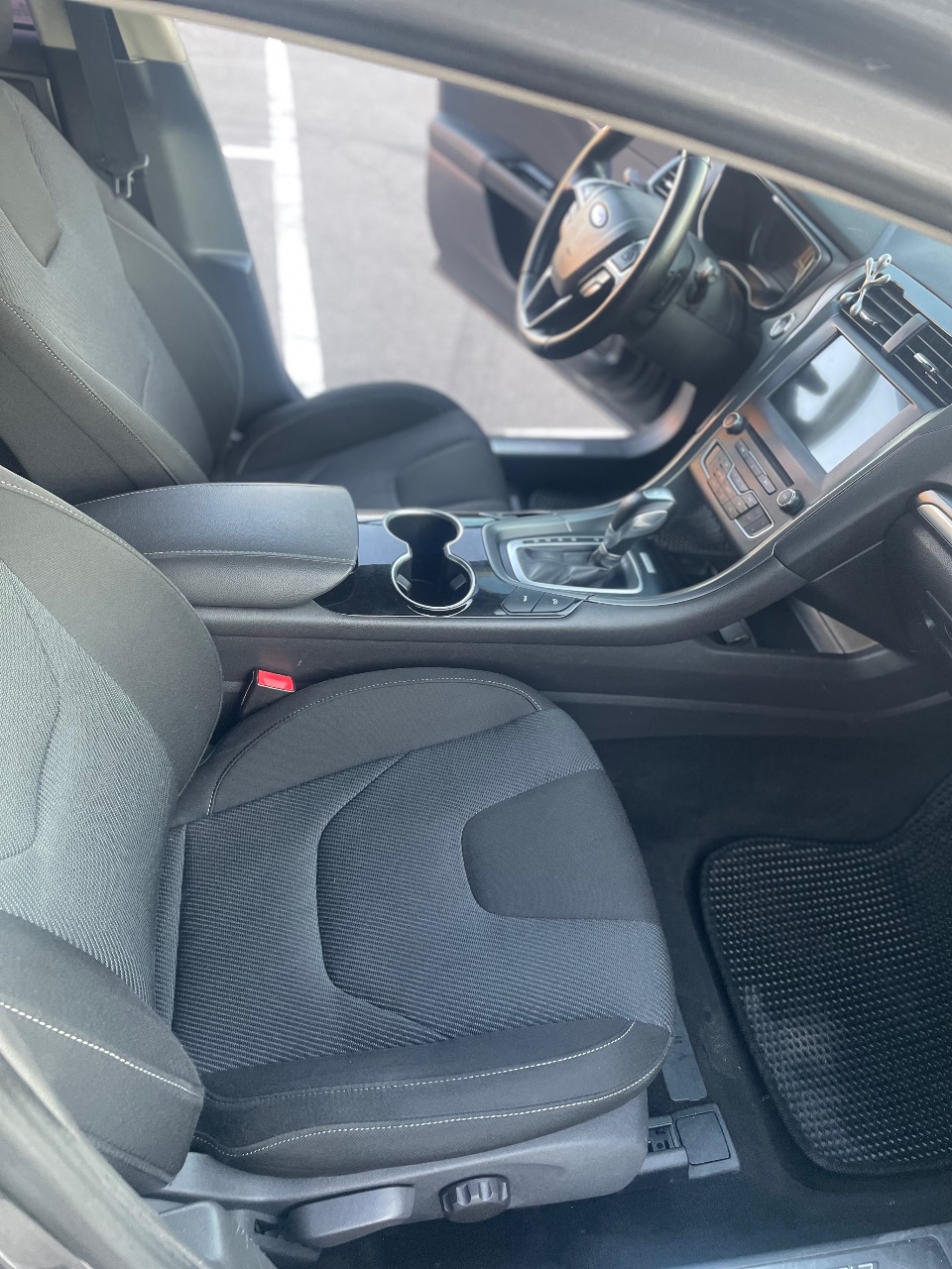 Ford Mondeo - фото 13