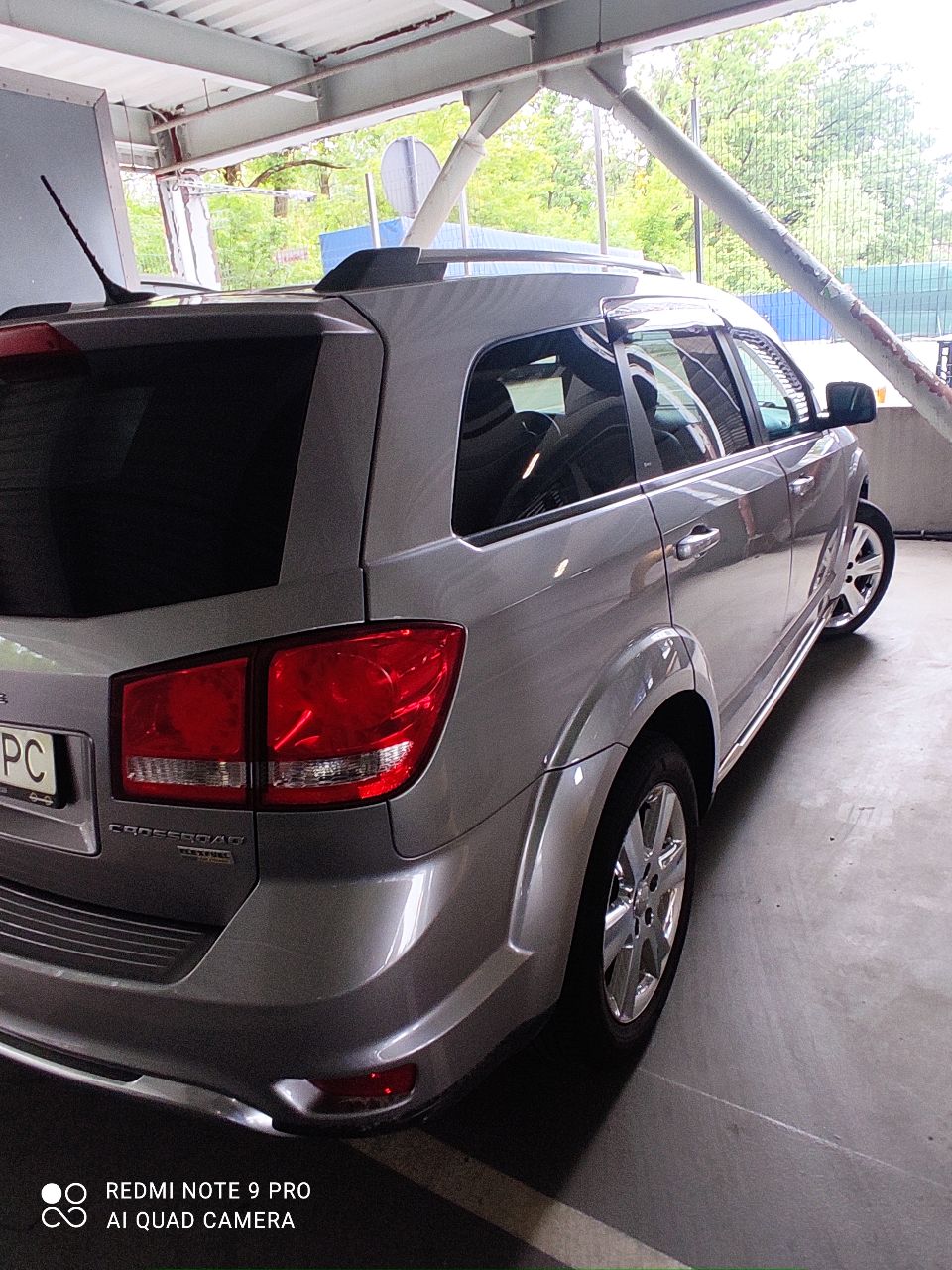 Dodge Journey - фото 1