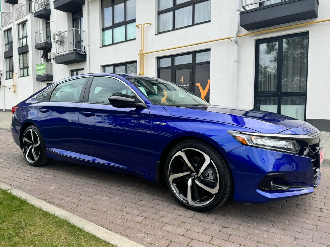 Honda Accord - фото 1