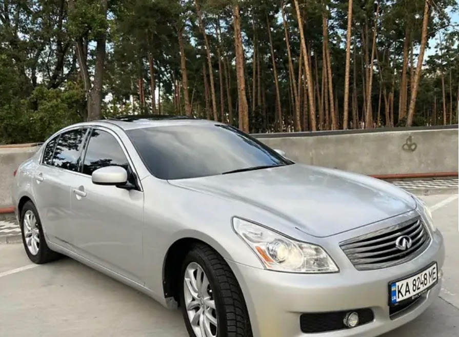 Infiniti G - фото 14
