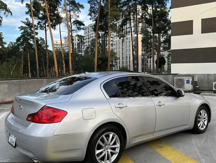 Infiniti G - фото 10