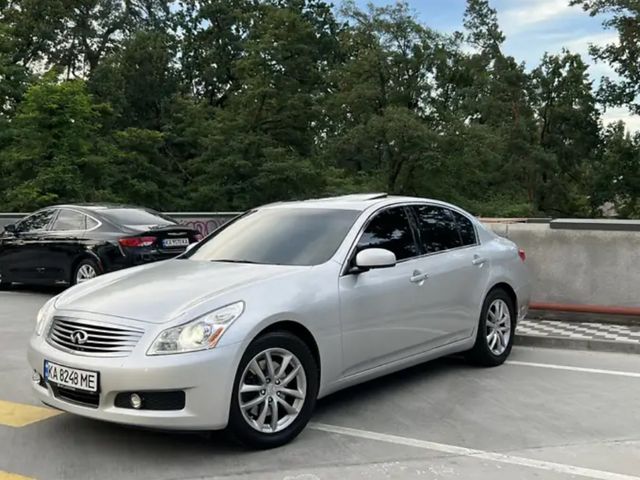Infiniti G - фото 5