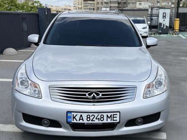 Infiniti G - фото 4