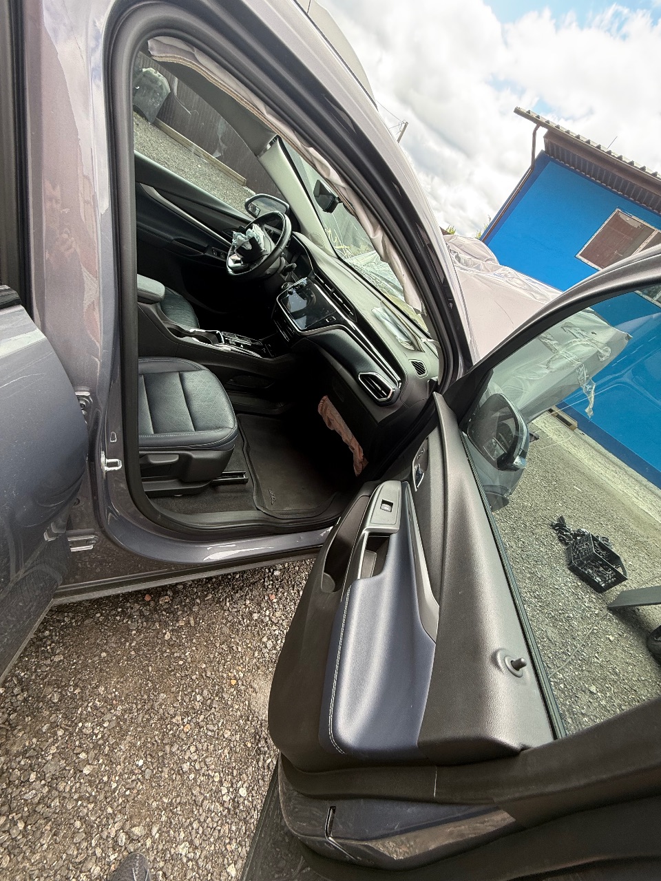 Chevrolet Bolt EUV - фото 20