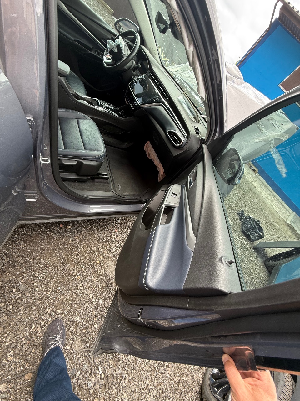 Chevrolet Bolt EUV - фото 19