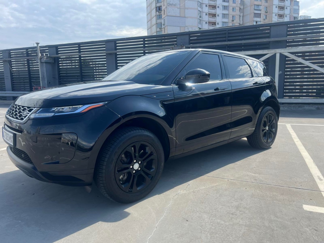 Land Rover Range Rover Evoque - фото 1