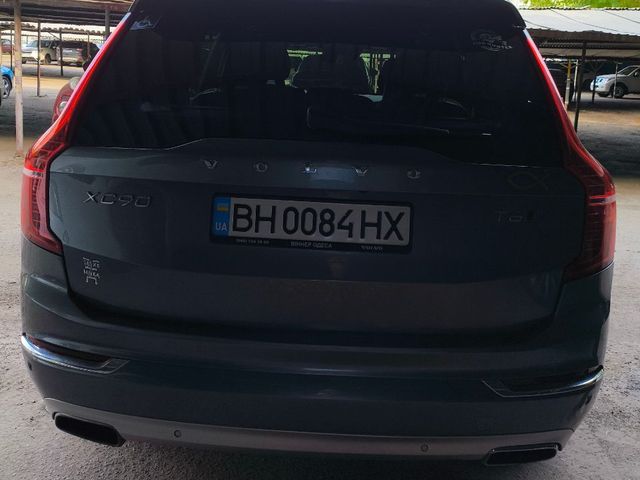 Volvo XC90 - фото 4