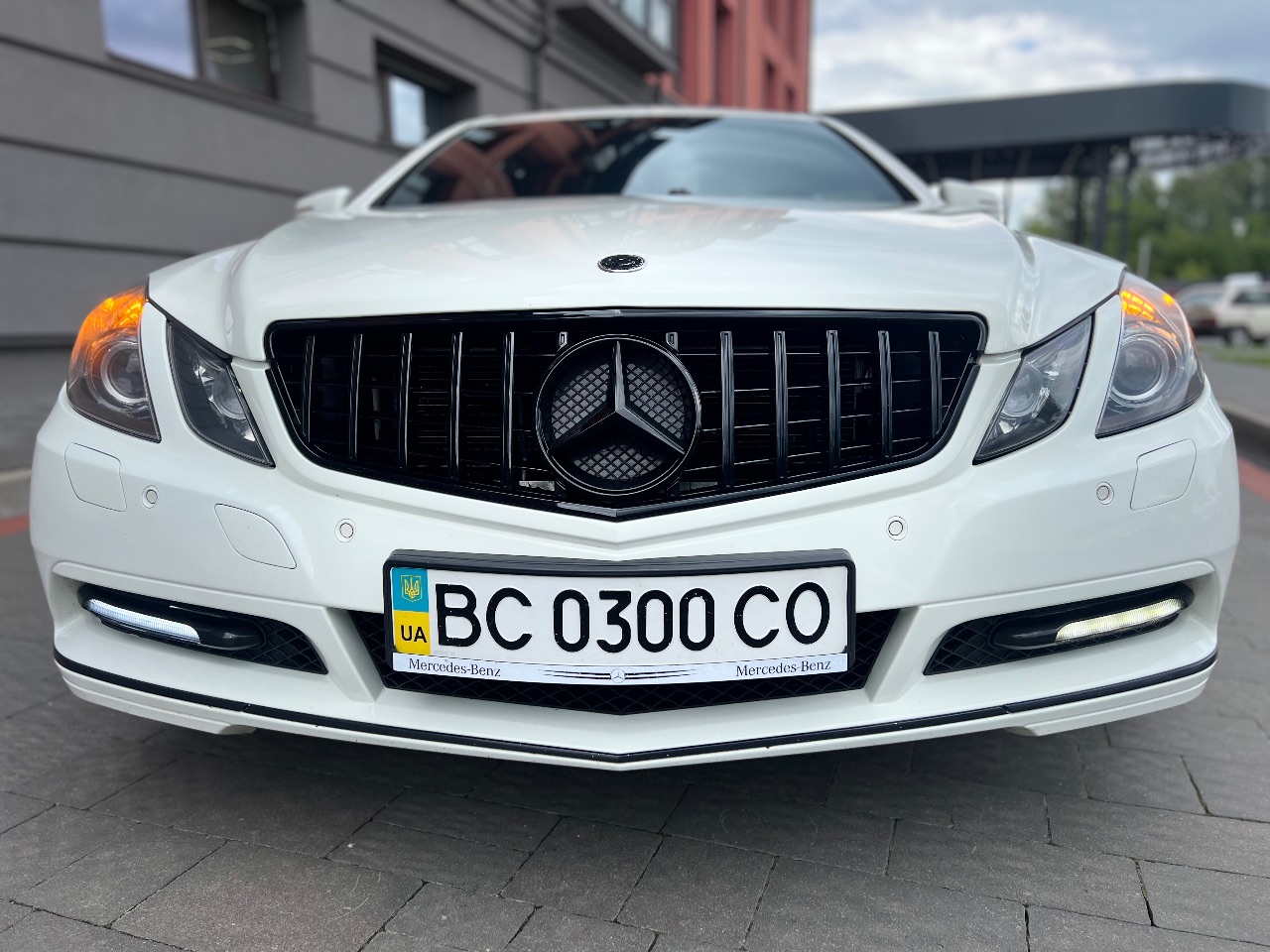 Mercedes-Benz E-Класс - фото 12