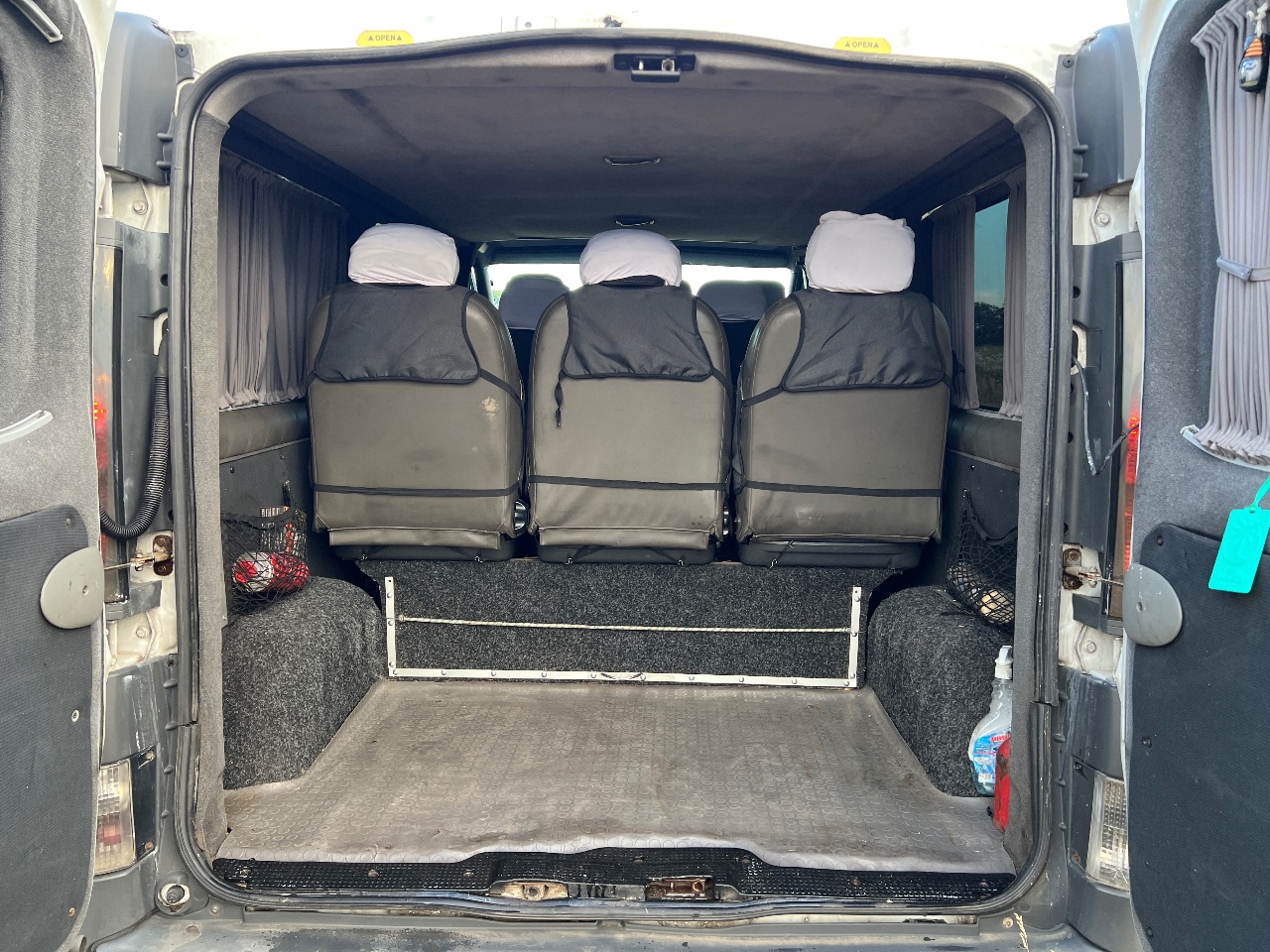 Opel Vivaro - фото 26
