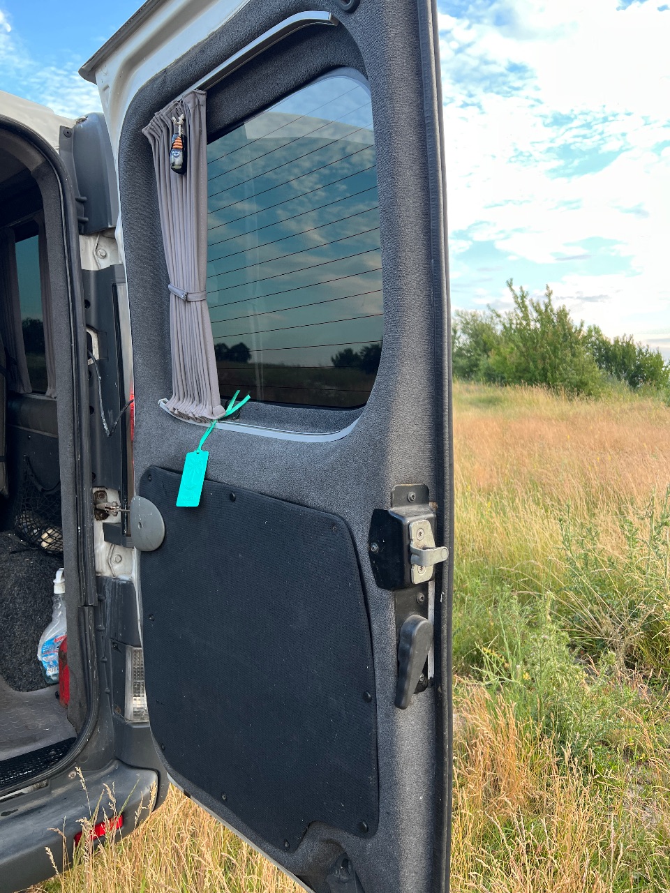 Opel Vivaro - фото 24