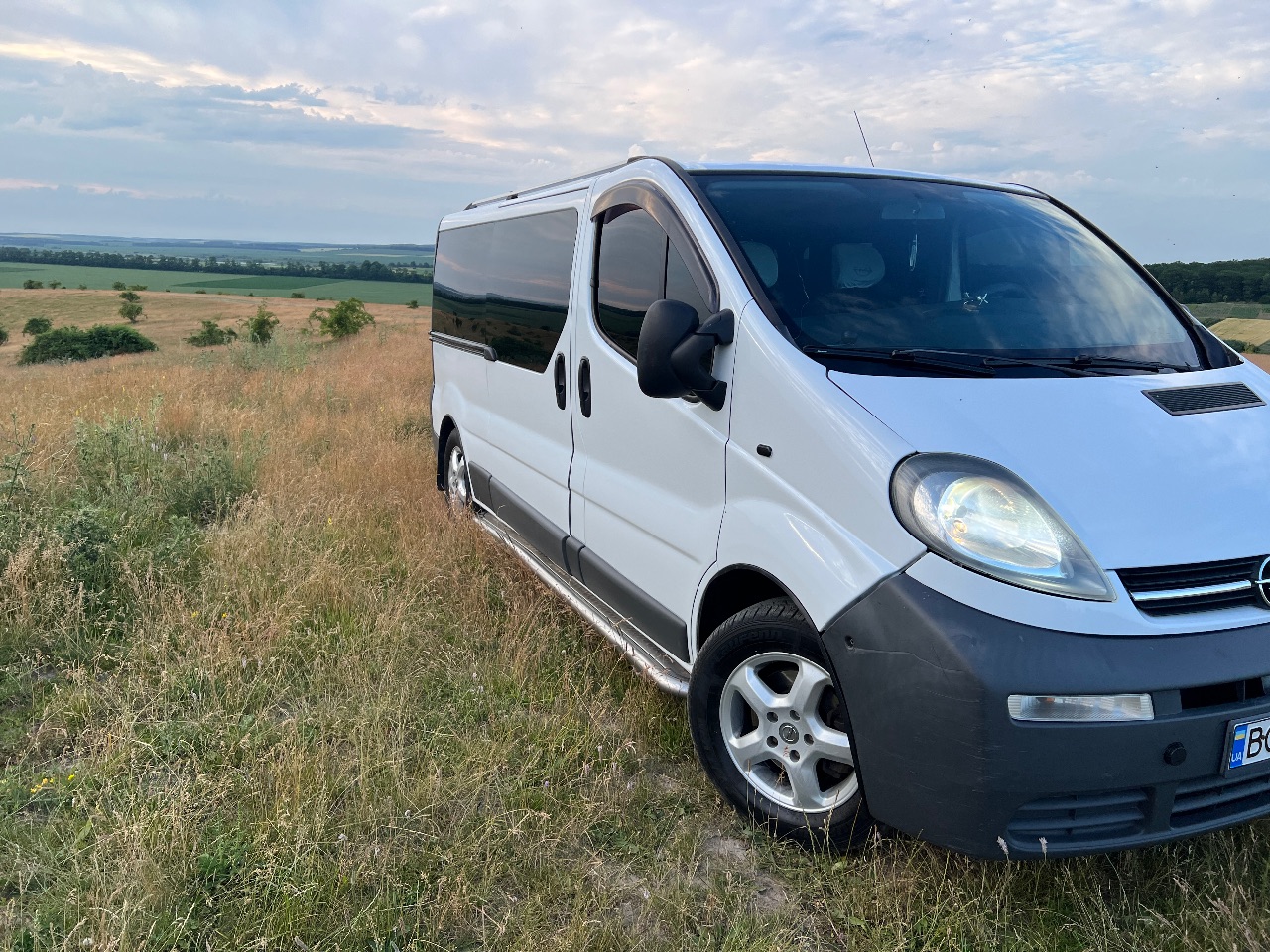 Opel Vivaro - фото 19