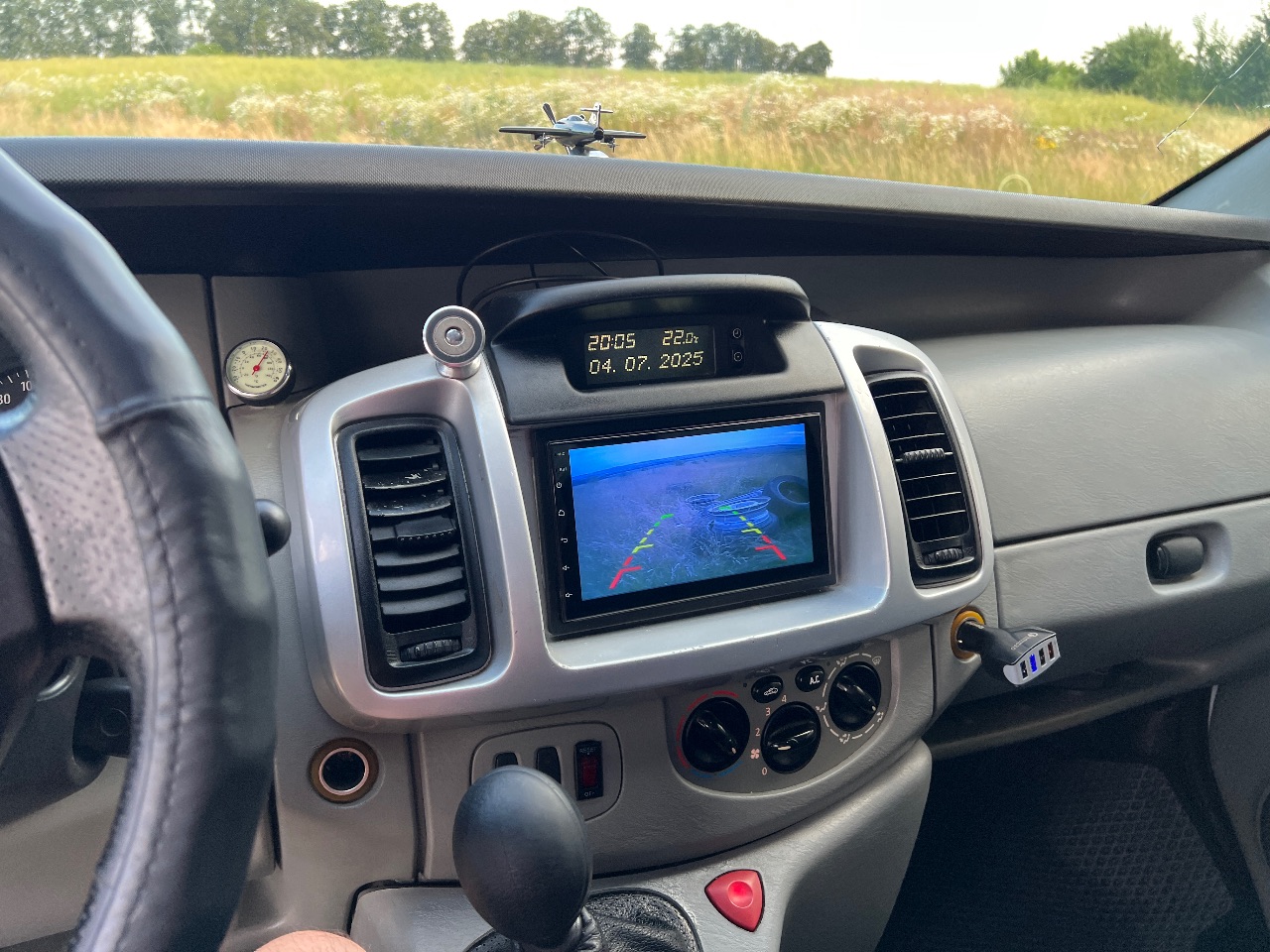 Opel Vivaro - фото 4