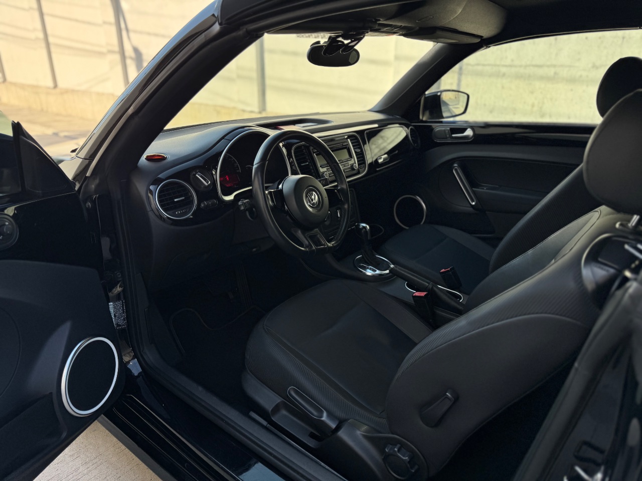 Volkswagen Beetle - фото 5