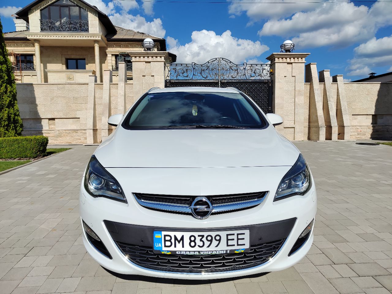 Opel Astra - фото 1