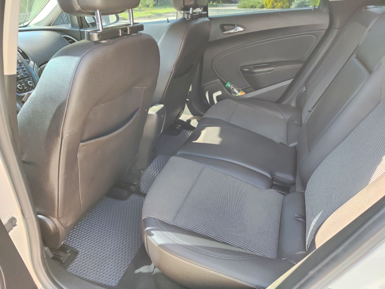 Opel Astra - фото 14