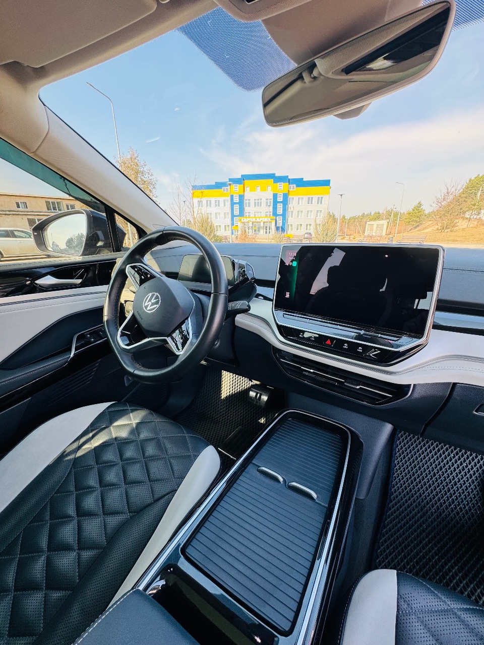 Volkswagen ID.6 - фото 13