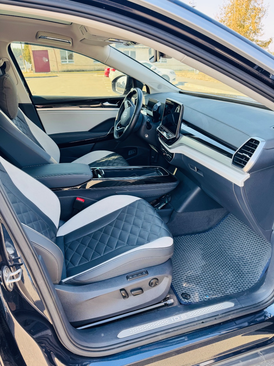 Volkswagen ID.6 - фото 12