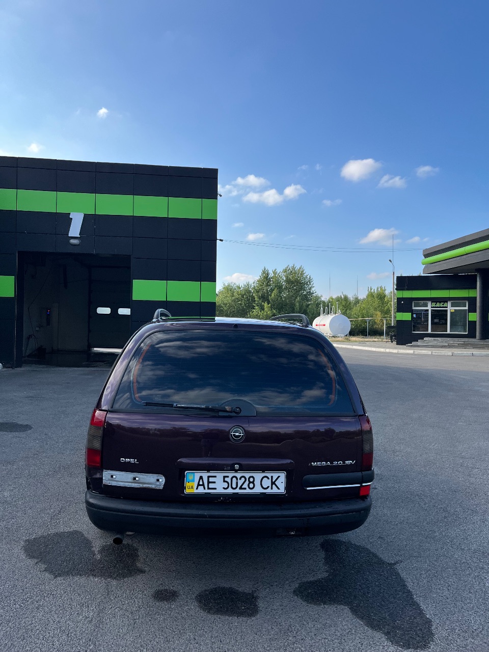 Opel Omega - фото 3