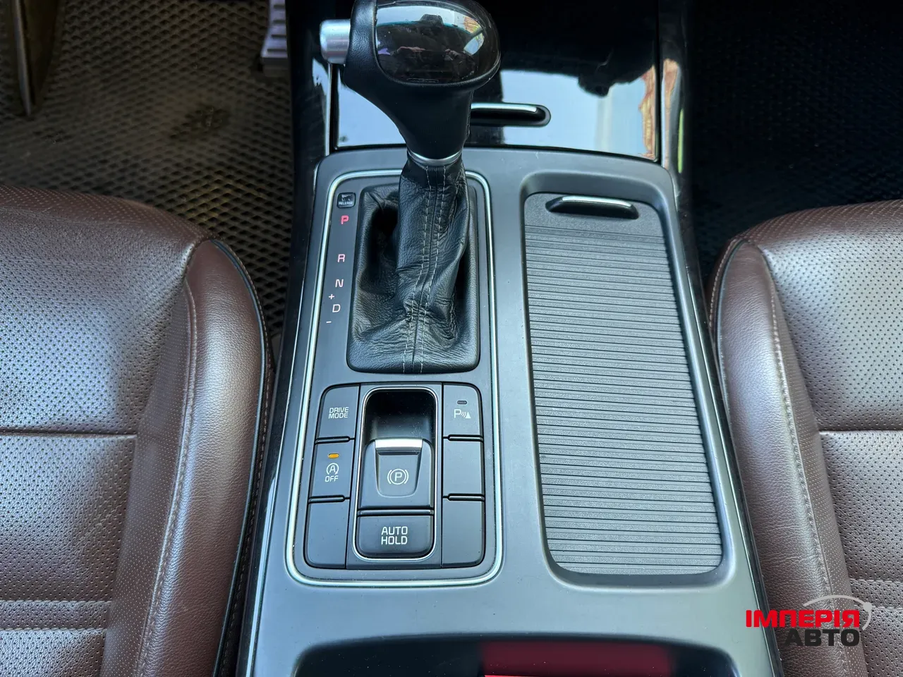 Kia Sorento - фото 15