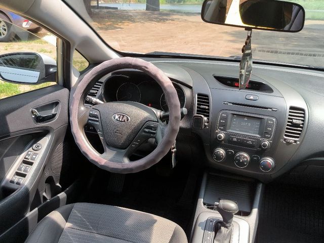 Kia Forte - фото 5