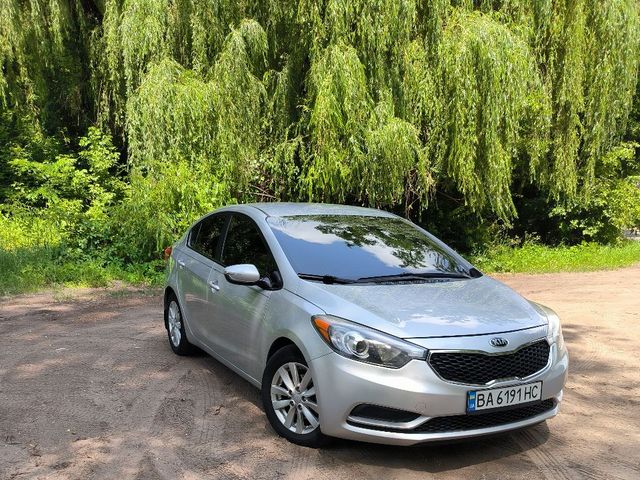 Kia Forte - фото 5