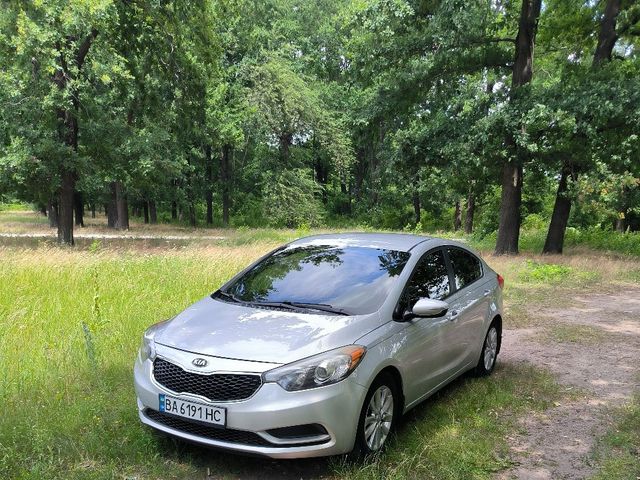 Kia Forte - фото 1