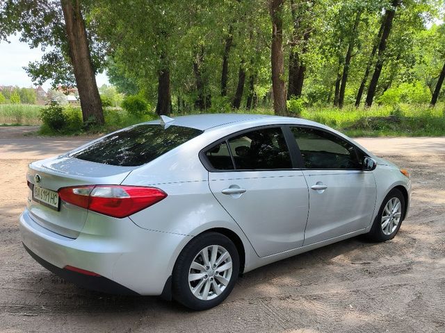 Kia Forte - фото 3
