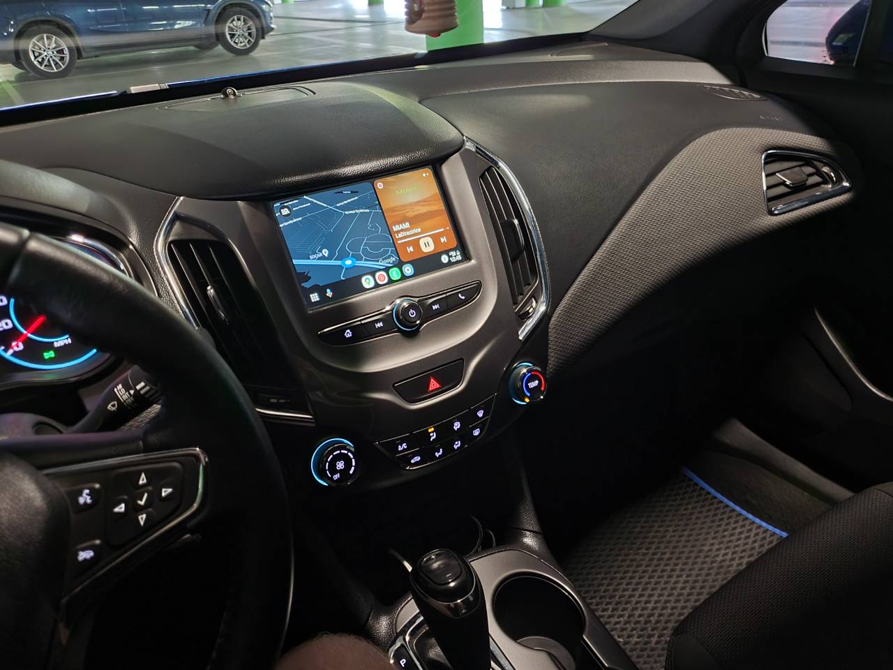 Chevrolet Cruze - фото 17