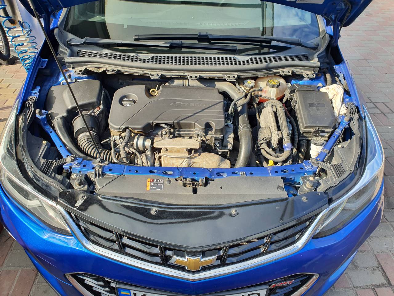 Chevrolet Cruze - фото 14