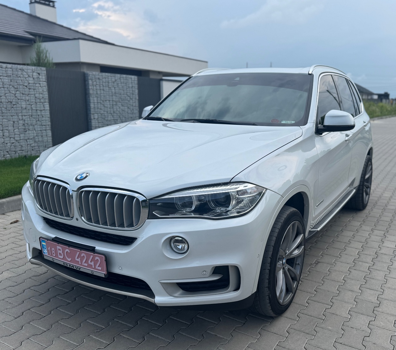 BMW X5 - фото 16