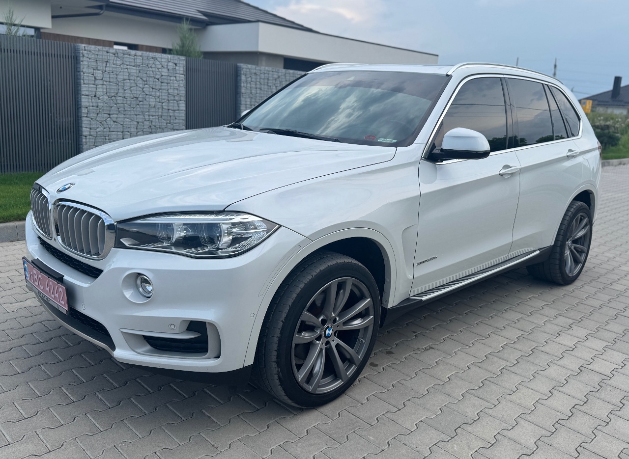 BMW X5 - фото 17