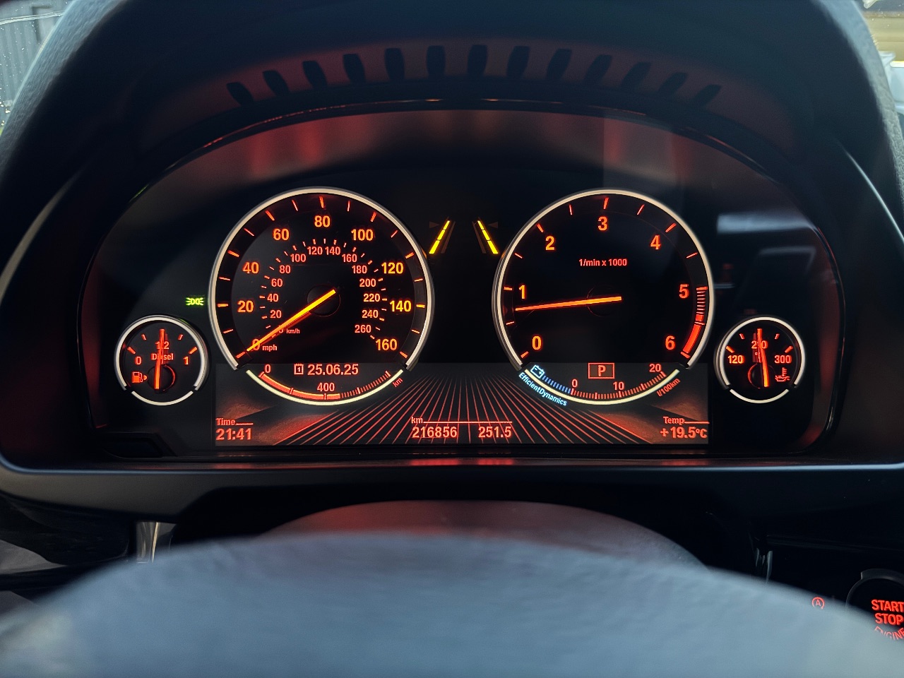 BMW X5 - фото 24