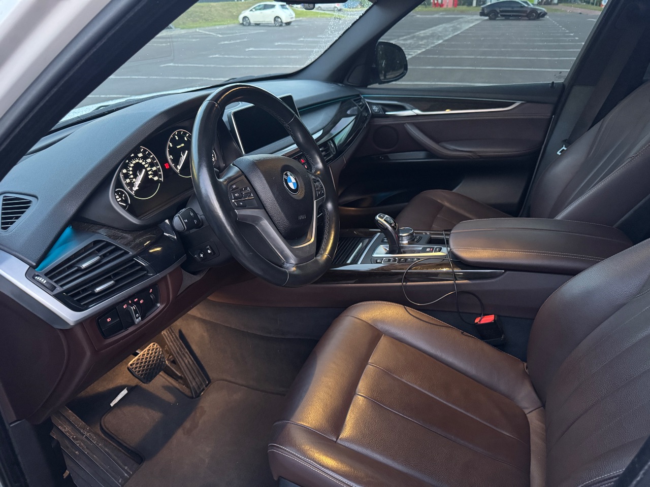 BMW X5 - фото 31