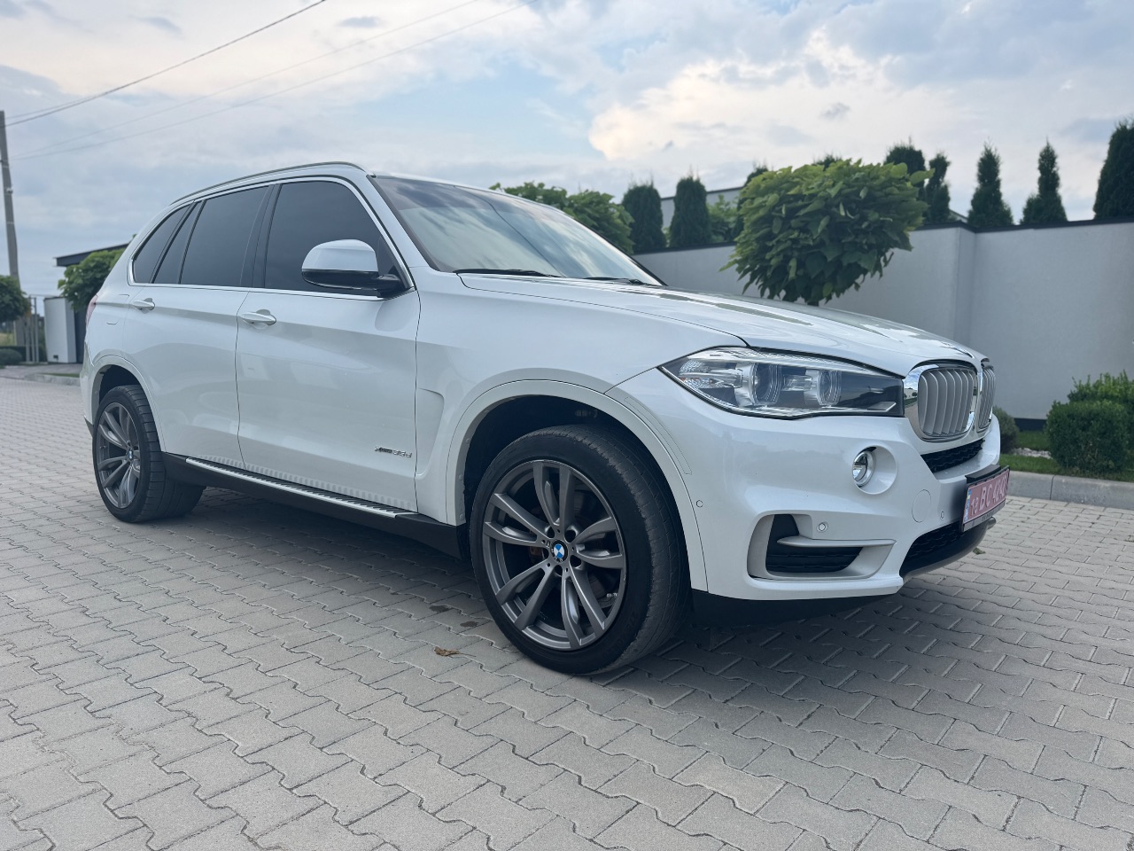 BMW X5 - фото 13