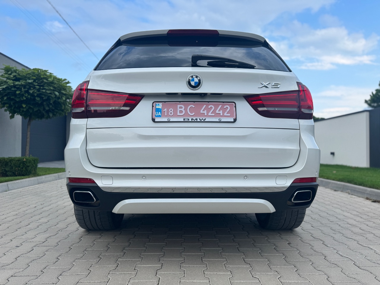 BMW X5 - фото 7