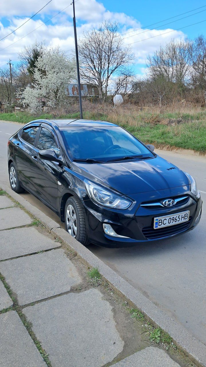 Hyundai Accent - фото 6