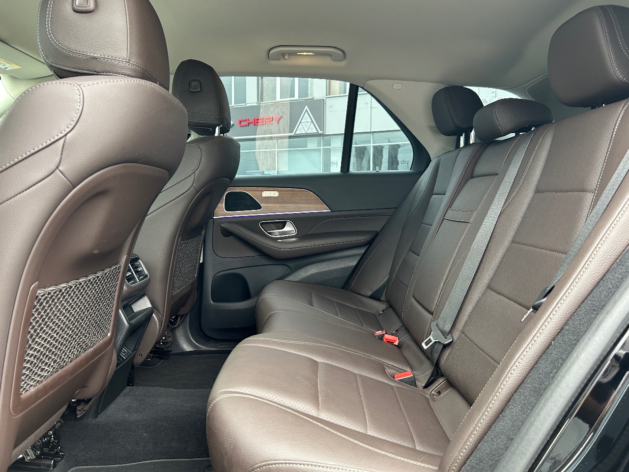 Mercedes-Benz GLE - фото 18